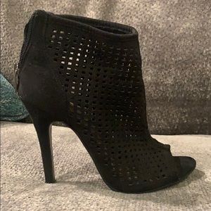 Chinese Laundry Booties/Heels